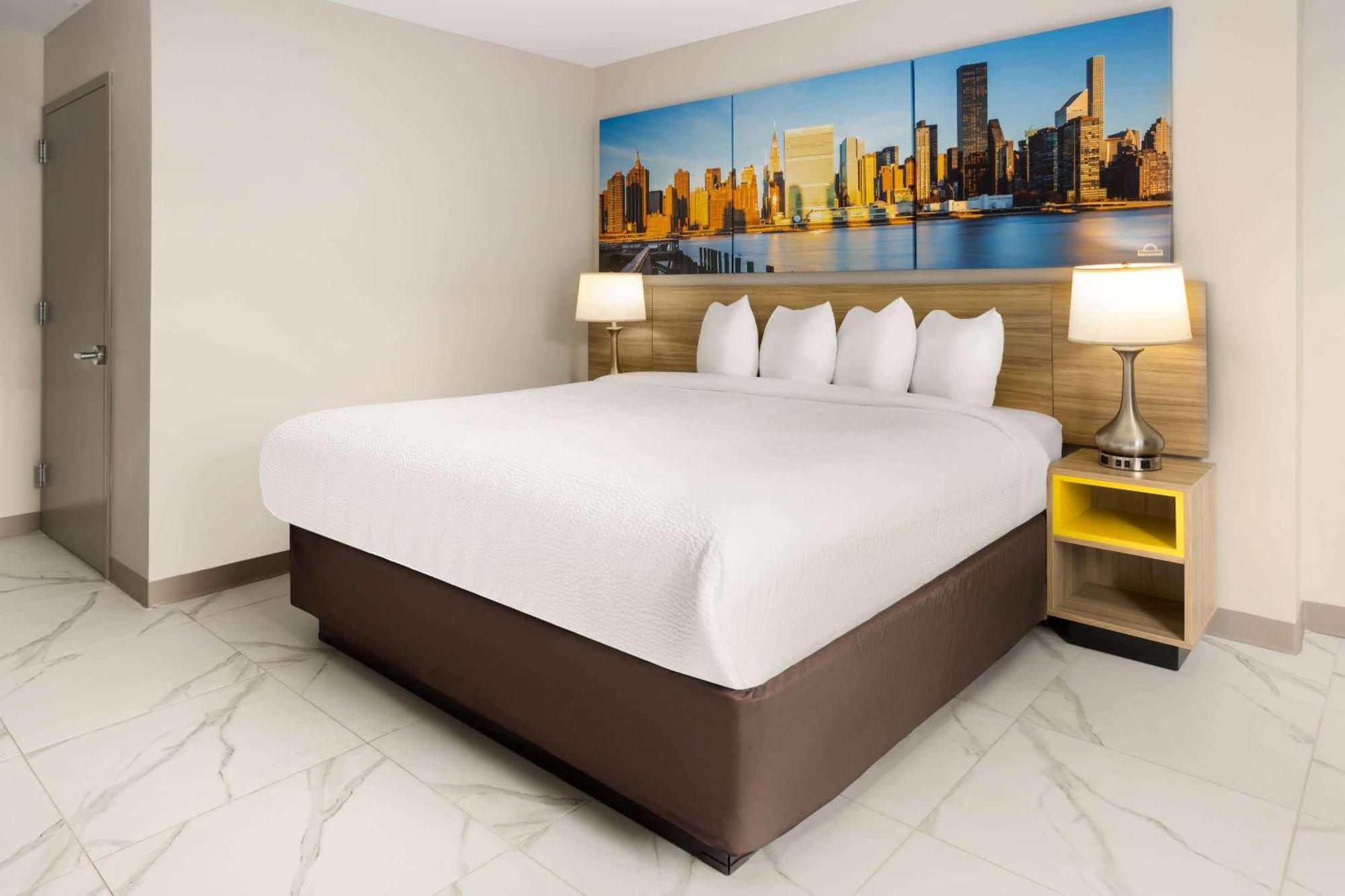 Days Inn By Wyndham Staten Island New York Exterior photo